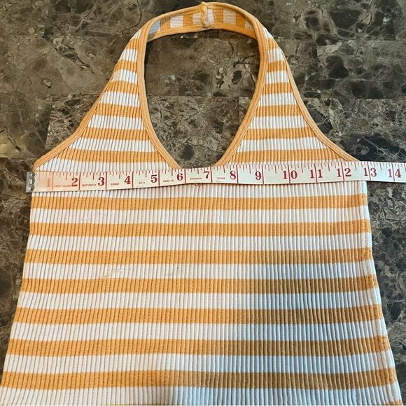 Bella Seamless Halter Top Size Medium Cropped Striped Sherbet and White​ - Picture 3 of 9